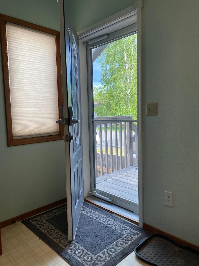 Trinity Escapes - Two Bedroom Two Bathroom Full Apartment Near Airport Anchorage Eksteriør billede